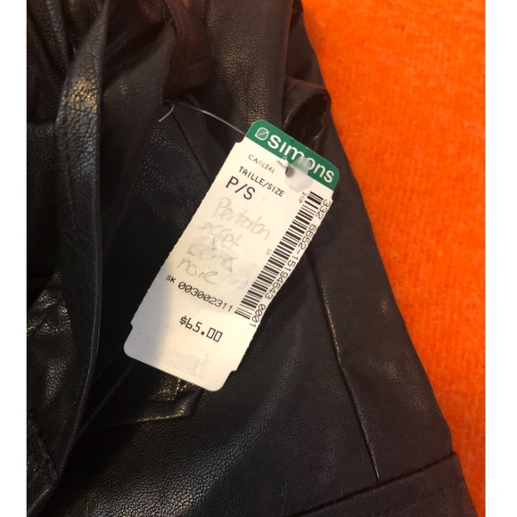 Only black faux leather high rise cargo joggers NWT - Picture 8 of 8